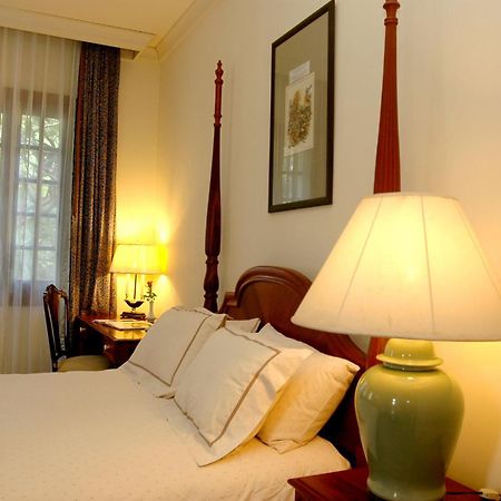 Settha Palace Hotel Vientiane Oda fotoğraf