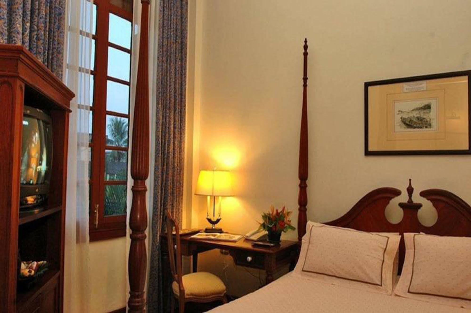 Settha Palace Hotel Vientiane Dış mekan fotoğraf