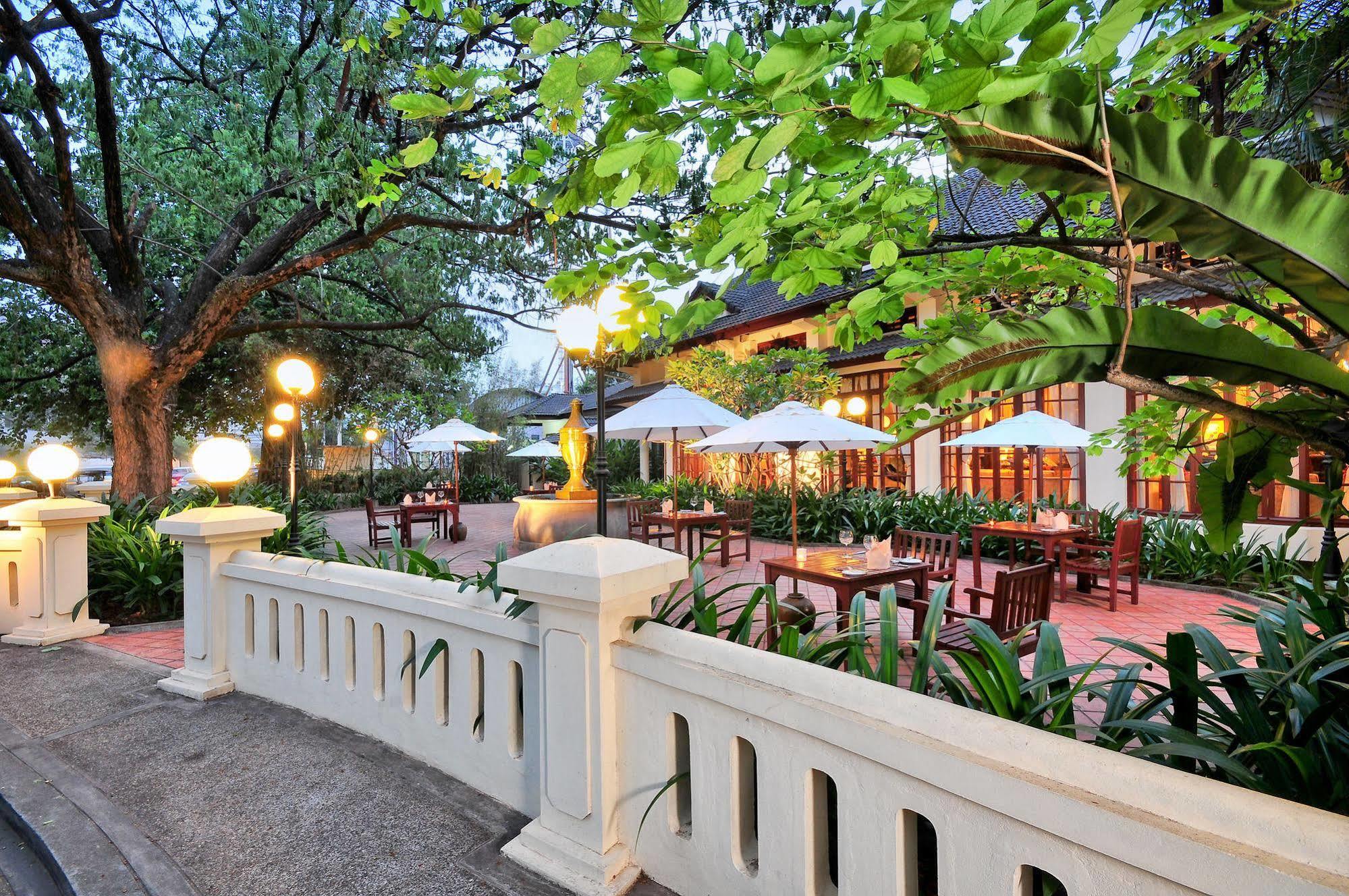 Settha Palace Hotel Vientiane Dış mekan fotoğraf